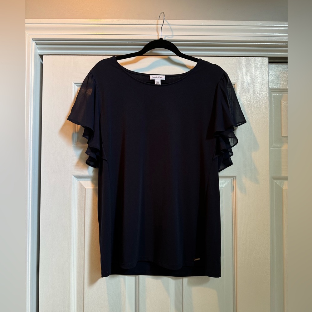 Calvin Klein blue shirt large never worn!!!